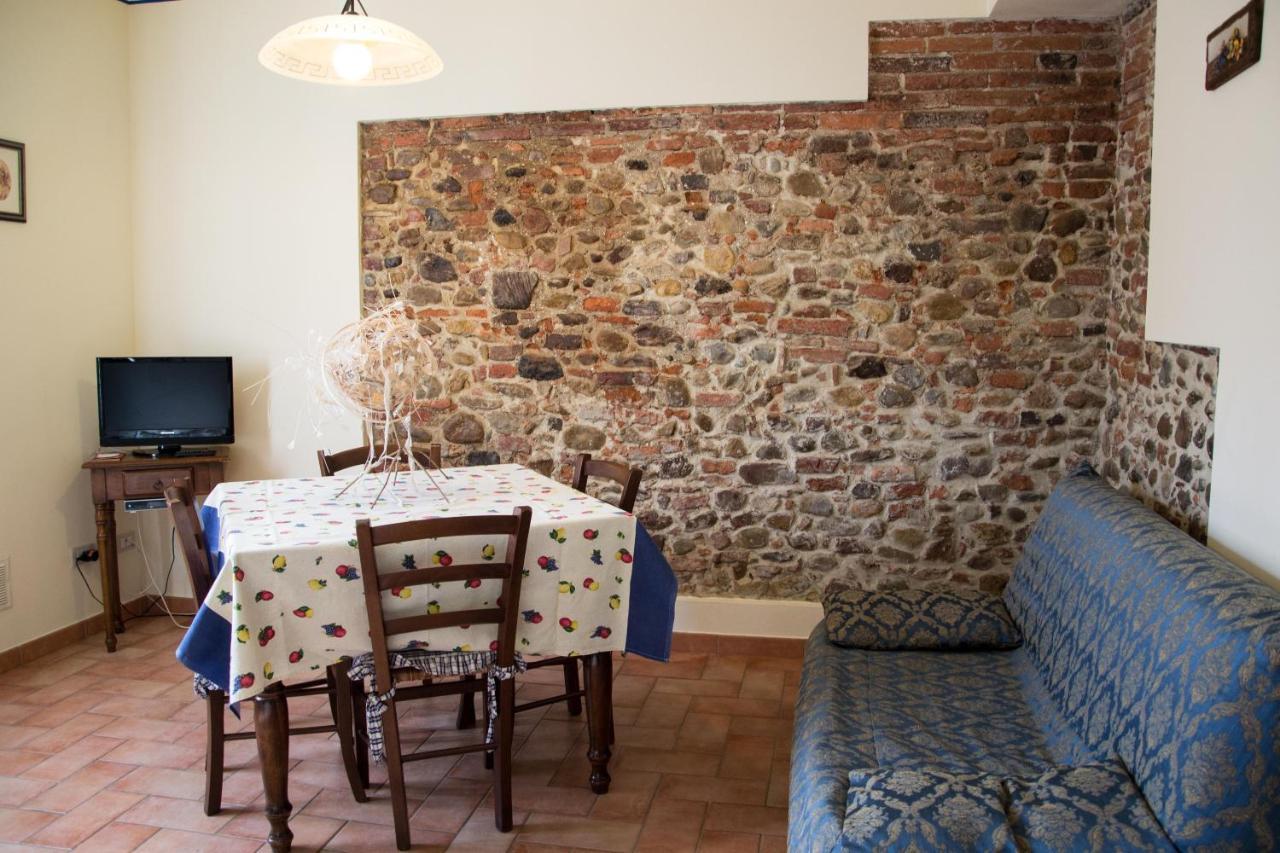 Room In Farmhouse - Apartment In Farmhouse Casolare Dei Fiori Chiesina Uzzanese Exteriér fotografie